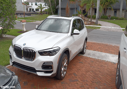 2020bmw-x5-gif